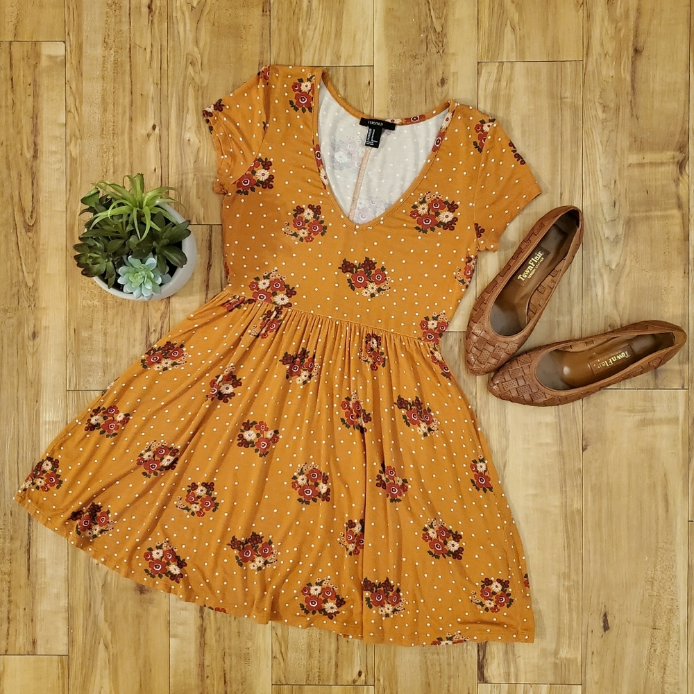 Forever 21 V-neck Skater Dress Yellow Floral